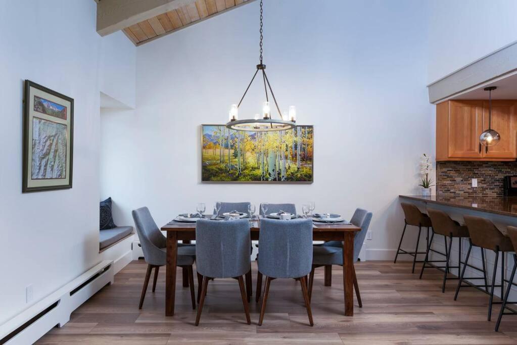 Updated 3 Bedroom 2 Ba With Pool & Hot Tub - Stunning Mountain Views! Snowmass Village Kültér fotó