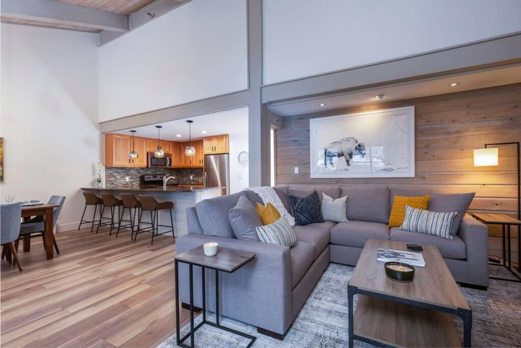 Updated 3 Bedroom 2 Ba With Pool & Hot Tub - Stunning Mountain Views! Snowmass Village Kültér fotó