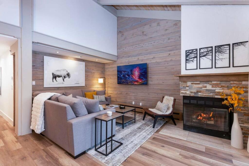 Updated 3 Bedroom 2 Ba With Pool & Hot Tub - Stunning Mountain Views! Snowmass Village Kültér fotó